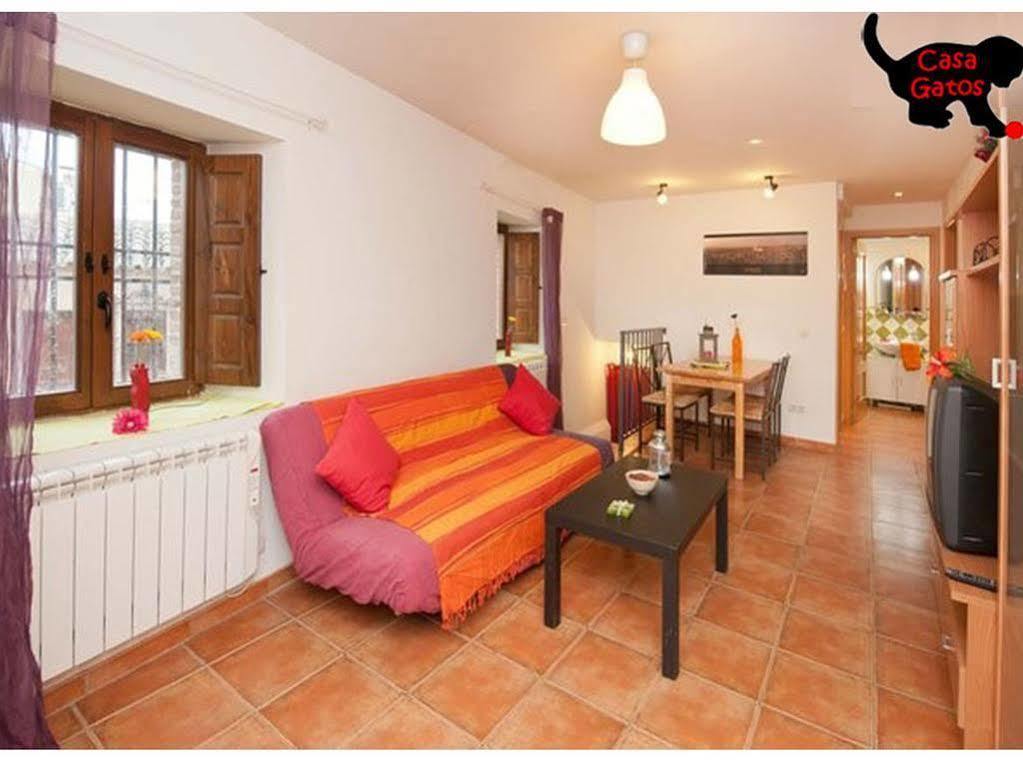 Casa Gatos Lägenhet Toledo Exteriör bild