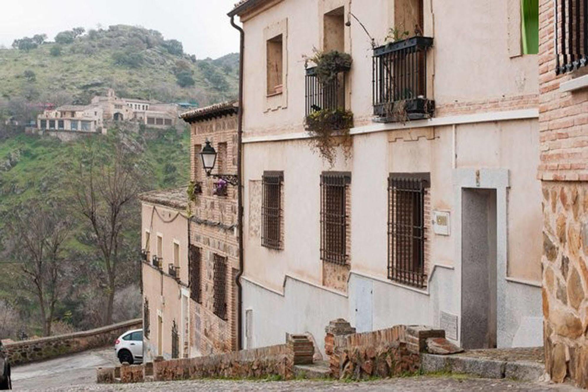 Casa Gatos Lägenhet Toledo Exteriör bild